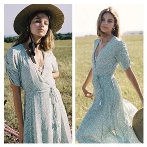 Faithfull The Brand Chiara Green Floral Wrap Midi Dress size 4 small